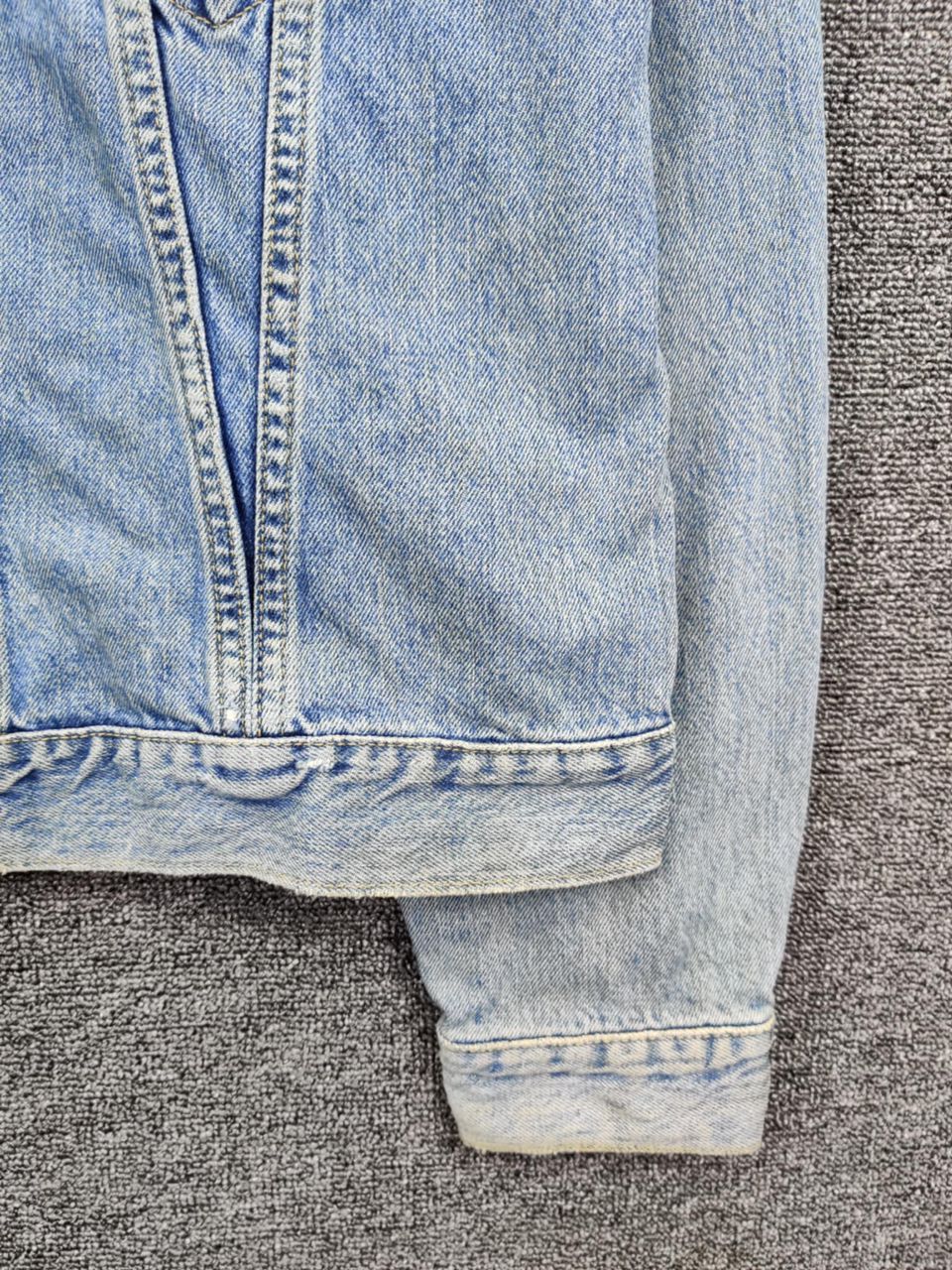 Levi's Vintage 90s Levi's Big E 71557 Denim Trucker Jacket Size US M / EU 48-50 / 2 - 3 Thumbnail