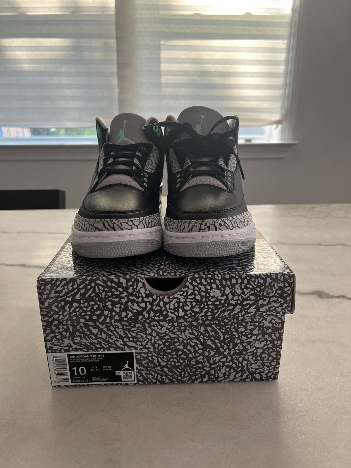 Jordan Brand Air Jordan Retro 3 Size US 10 / EU 43 - 4 Thumbnail