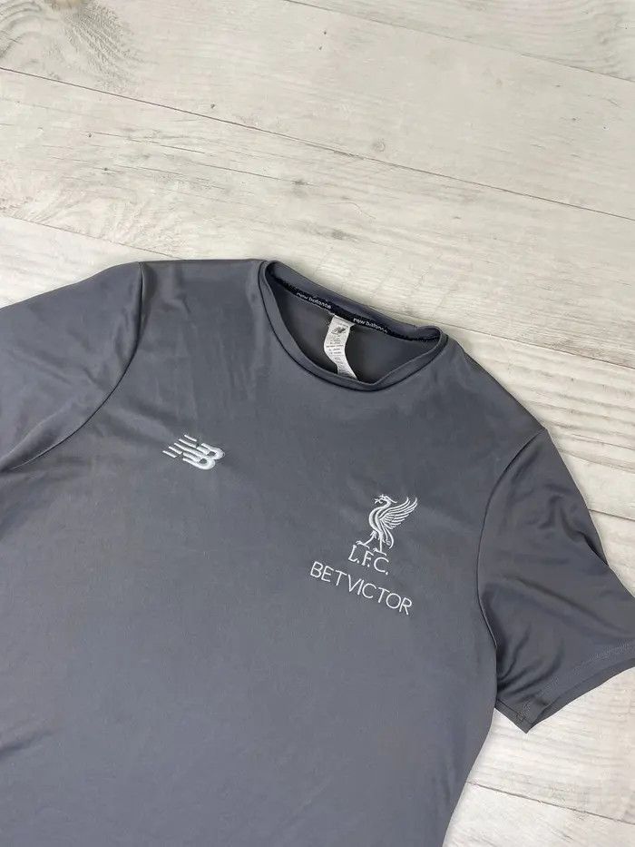 New Balance New Balance Liverpool Training Football Shirt Soccer Jersey Size US L / EU 52-54 / 3 - 2 Thumbnail