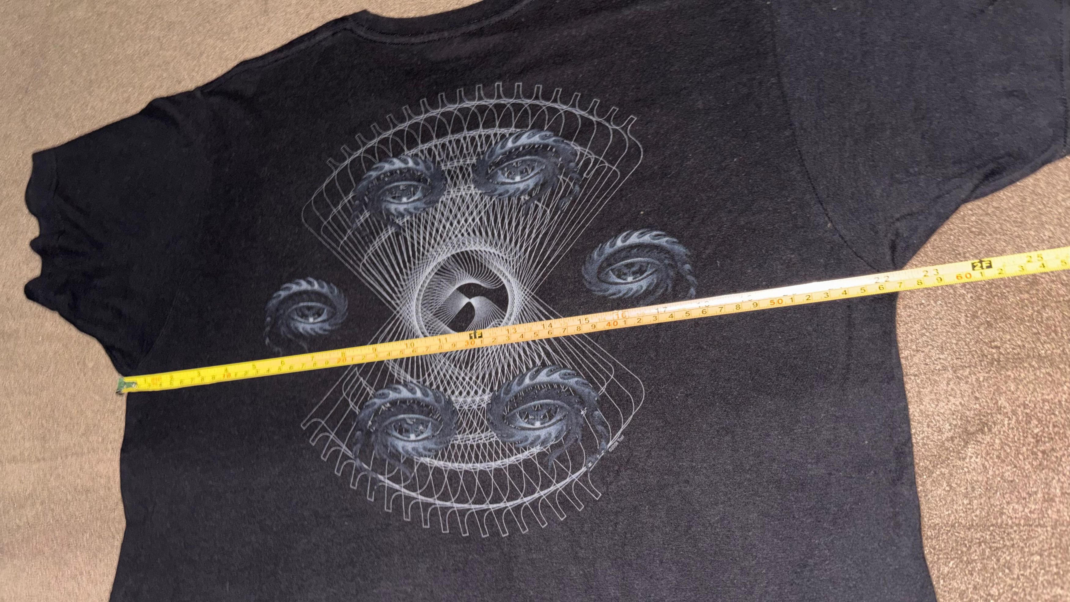 Band Tees Vtg Y2k Tool Band 10000 Days NIN Marilyn Manson Size US L / EU 52-54 / 3 - 9 Thumbnail