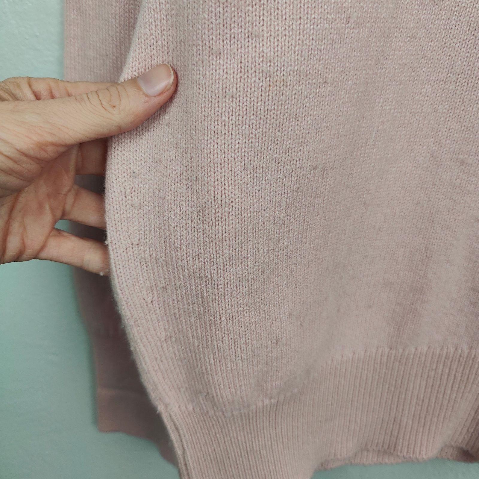 Other Vintage Ballantyne Cashmere Sweater Mens Large Pink V-Neck Size US L / EU 52-54 / 3 - 4 Thumbnail