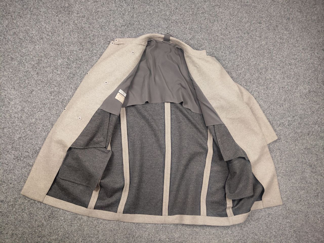 Brunello Cucinelli Brunello Cucinelli Wool Cashmere Blend Beige Coat Mid Jacket Size M / US 6-8 / IT 42-44 - 13 Thumbnail