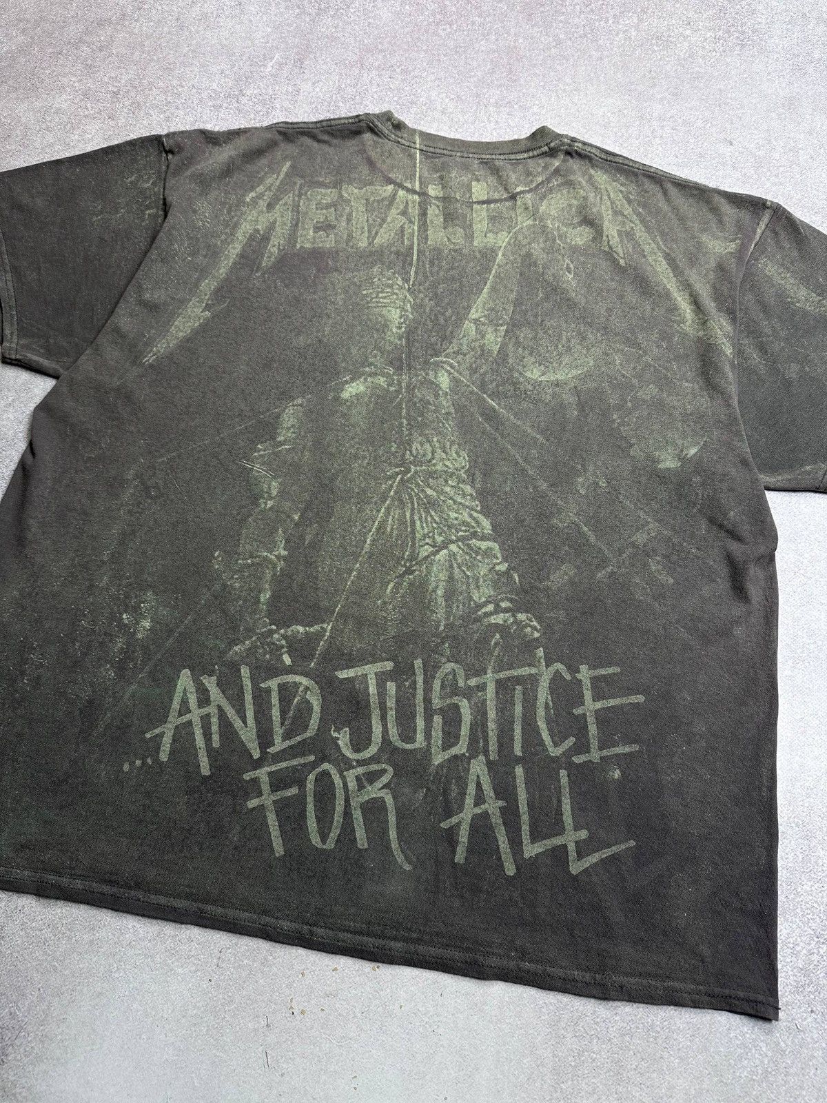 Band Tees Vintage Metallica Justice All Over Print Boxy T-shirt XXL Size US XXL / EU 58 / 5 - 3 Thumbnail