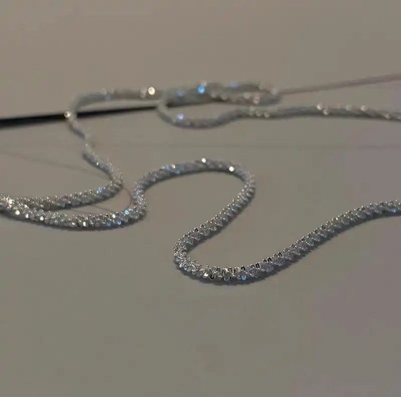 Jewelry Sparkling Silver Color Choker Necklace Size ONE SIZE - 1 Thumbnail