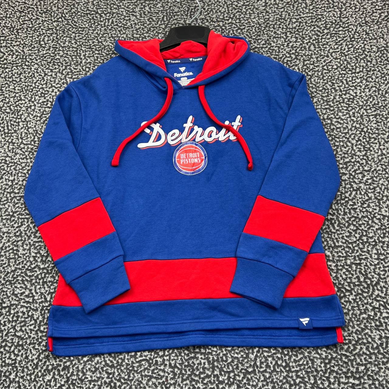 Other Detroit Pistons Hoodie Women Medium Fanatics Pullover New M Size M / US 6-8 / IT 42-44 - 1 Thumbnail