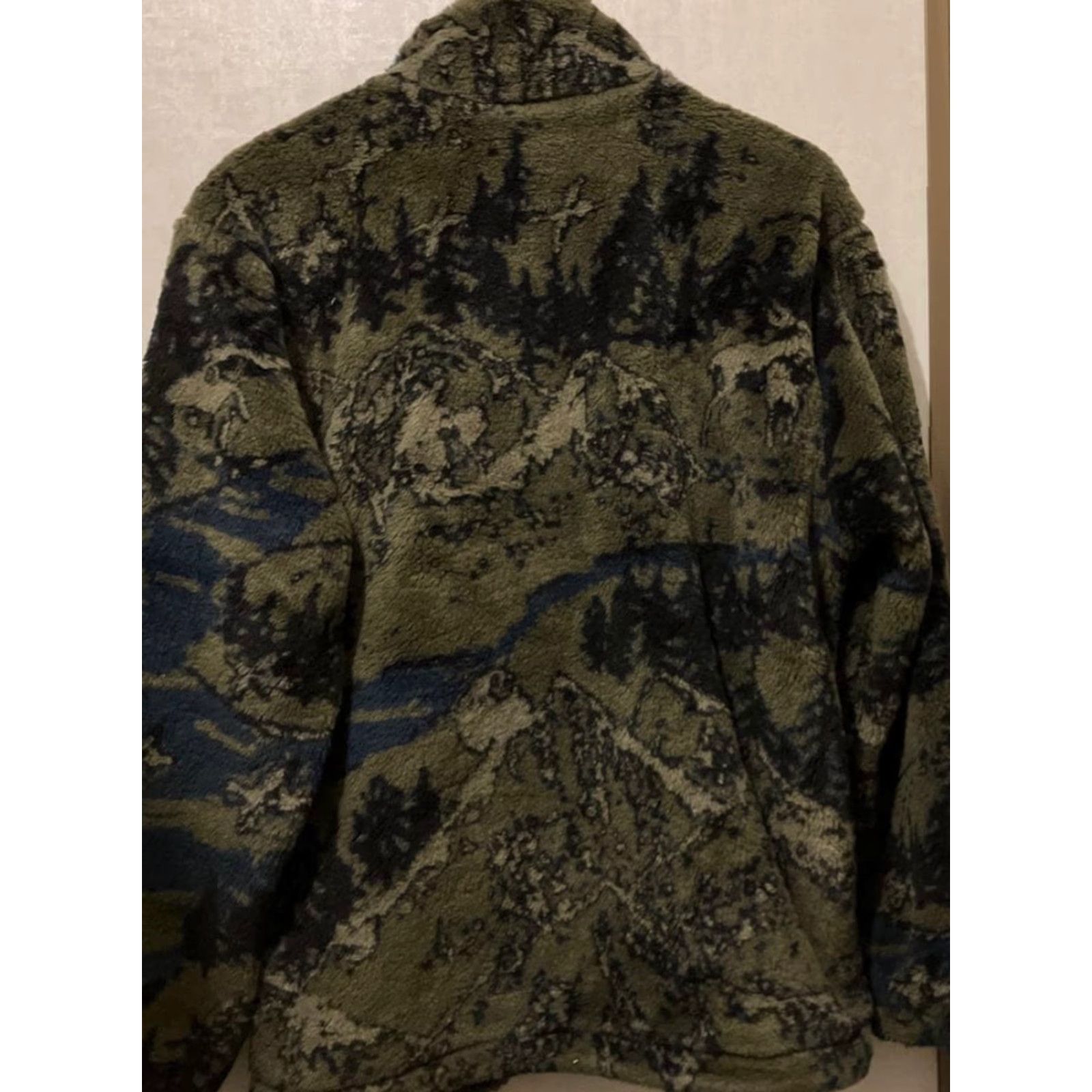 Carhartt Carhartt WIP HIGH PLAINS LINER Boa Jacket Khaki M Regular Stand-Up Collar Zip Full Zip Jacket Mens Used Fashion Camouflage Fall Size US M / EU 48-50 / 2 - 4 Thumbnail