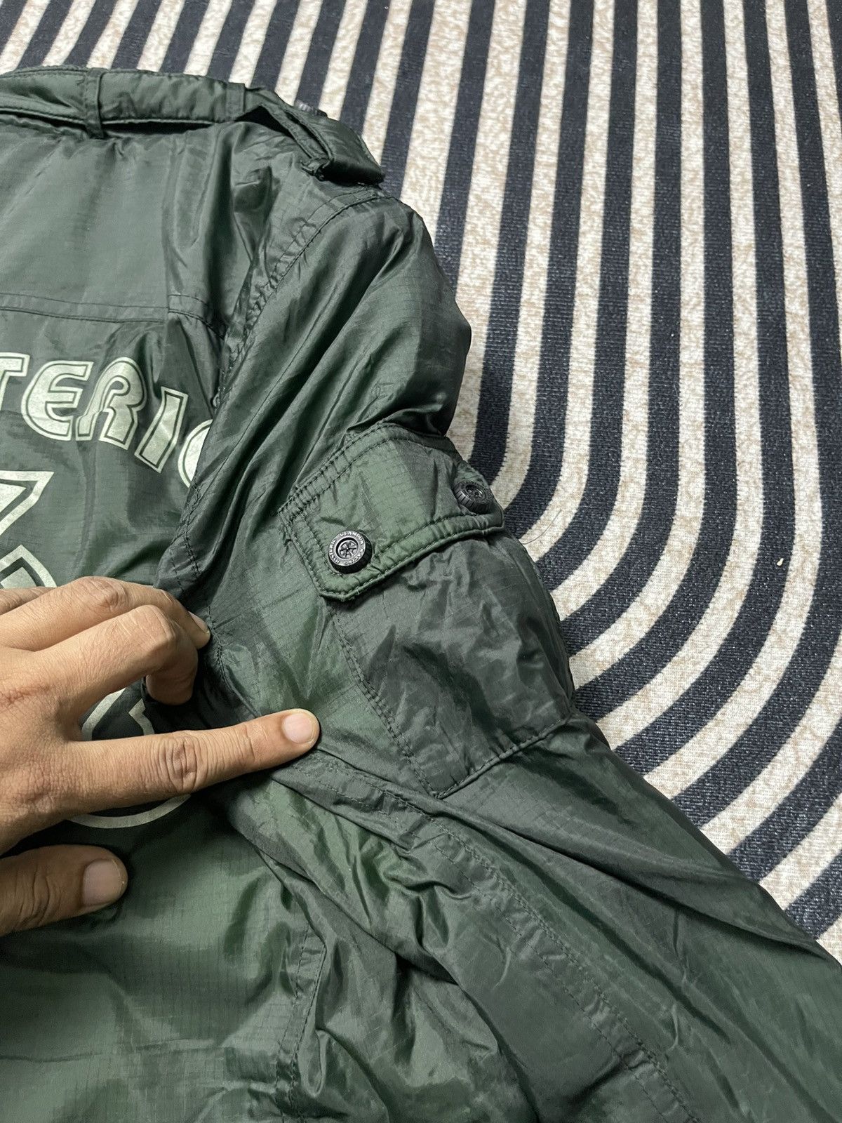Hysteric Glamour 90s HYSTERIC GLAMOUR SNAKE MILITARY BOMBER JACKET KIDS SIZE Size US XXS / EU 40 - 17 Thumbnail