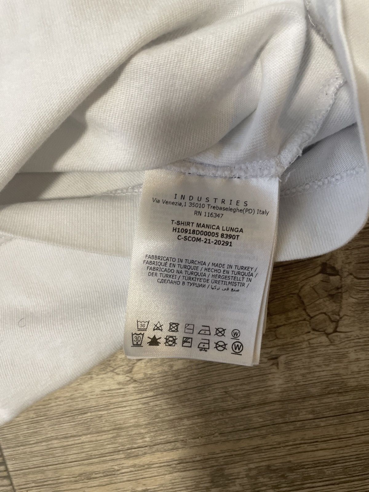 Moncler Moncler long sleeve Size US L / EU 52-54 / 3 - 7 Thumbnail
