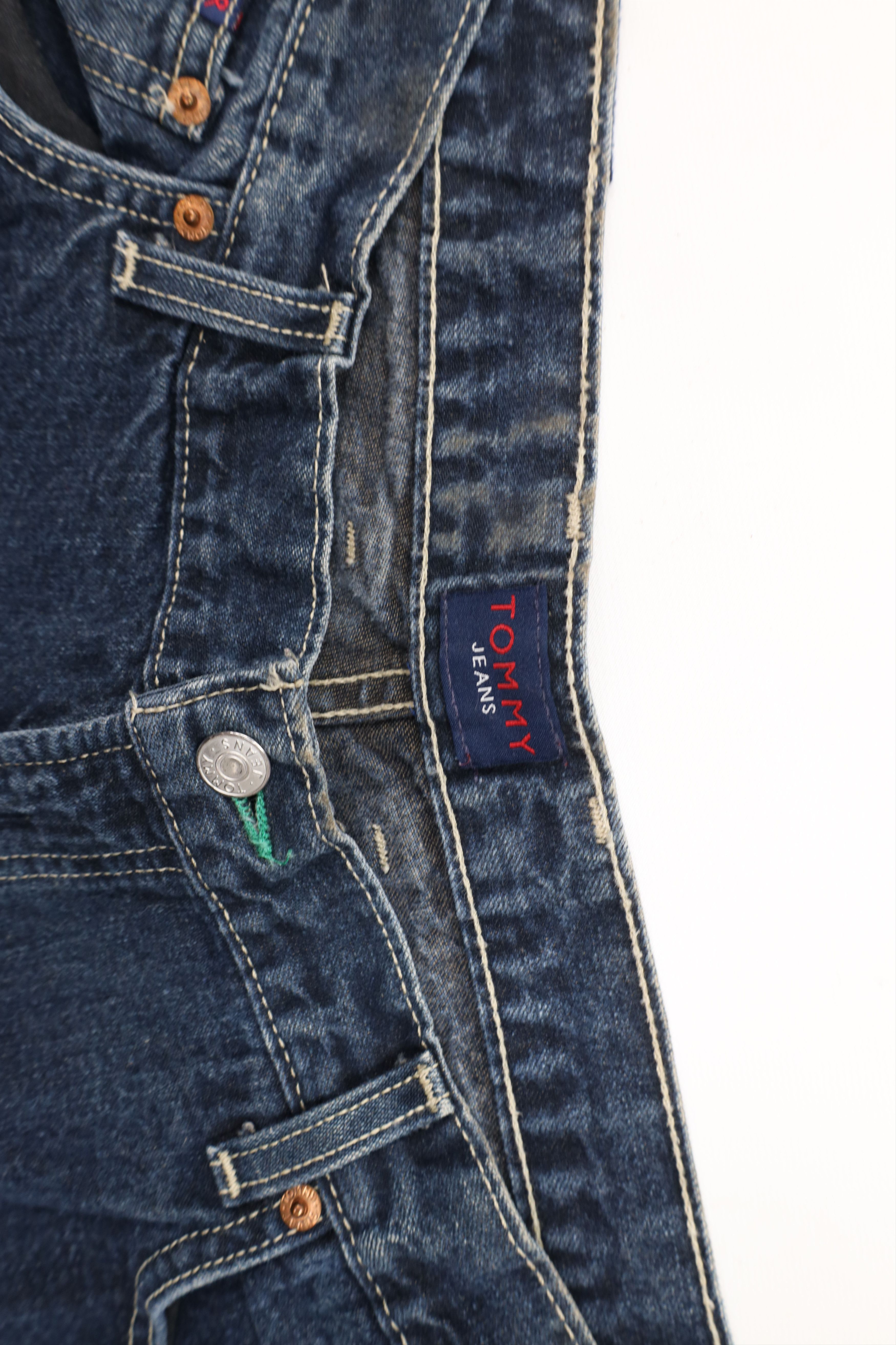 Tommy Hilfiger × Vintage Vintage 90s Tommy Hilfiger Baggy Fit Wide Leg Jeans USA Size US 38 / EU 54 - 9 Thumbnail