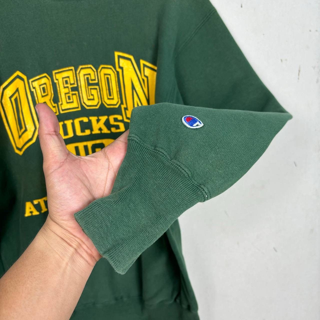 Champion 90s Champion Reverse Weave Oregon Ducks Sweatshirt USA Made Size US L / EU 52-54 / 3 - 7 Thumbnail