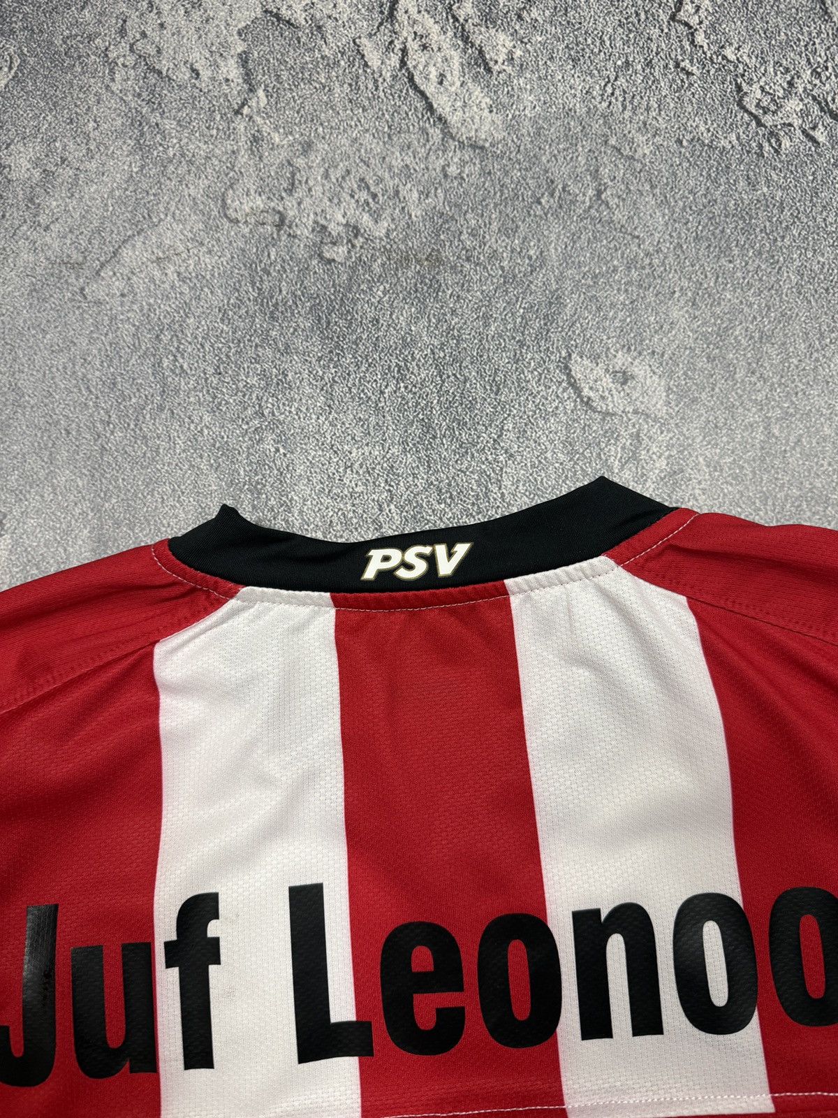 Nike Nike Vintage PSV Soccer Jersey Philips Logo Tee T-shirt Rare Size US S / EU 44-46 / 1 - 11 Thumbnail