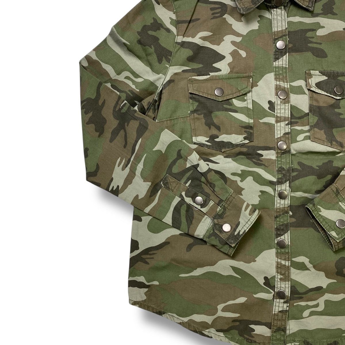Forever 21 Vintage Forever 21 camo long sleeve button shirt Size US S / EU 44-46 / 1 - 4 Thumbnail