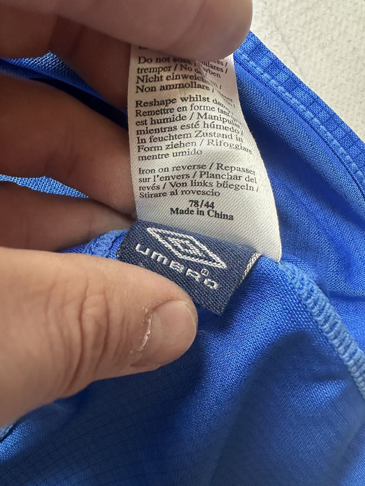 Umbro × Vintage Vintage England soccer tee jersey blue rare size XXl Size US XXL / EU 58 / 5 - 5 Thumbnail