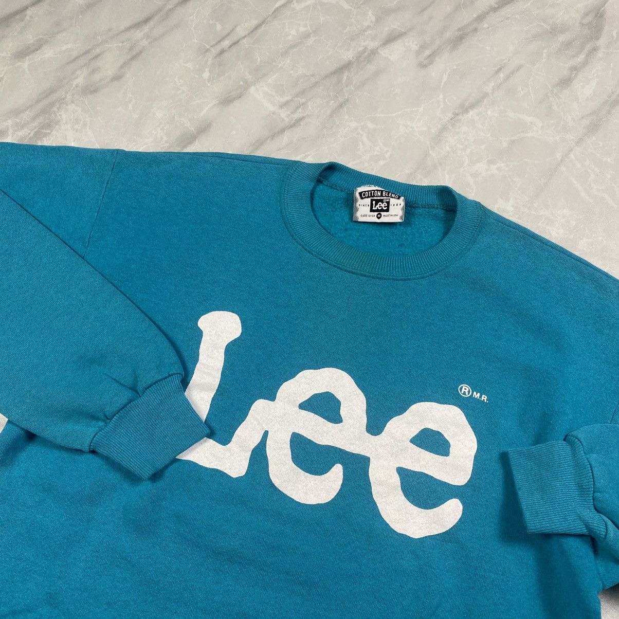 Lee Vintage 90s Lee Crewneck Size US M / EU 48-50 / 2 - 3 Thumbnail
