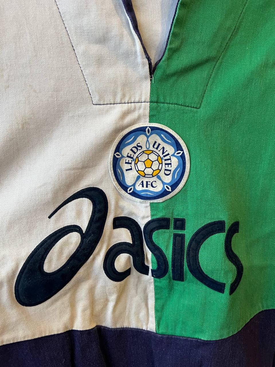 Asics VERY RARE 1993/94 LEEDS UNITED DRILL TRACK JACKET SIZE S Size US S / EU 44-46 / 1 - 3 Thumbnail