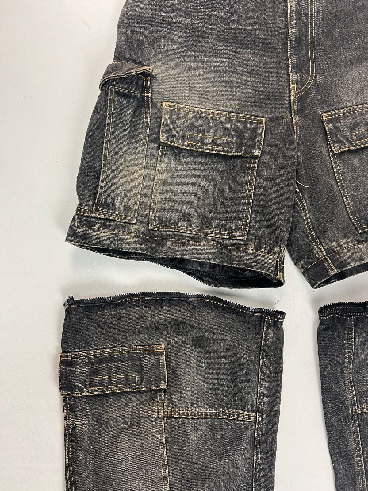 Balenciaga Balenciaga Japanese Denim Convertible Cargo Jeans Size US 34 / EU 50 - 5 Thumbnail