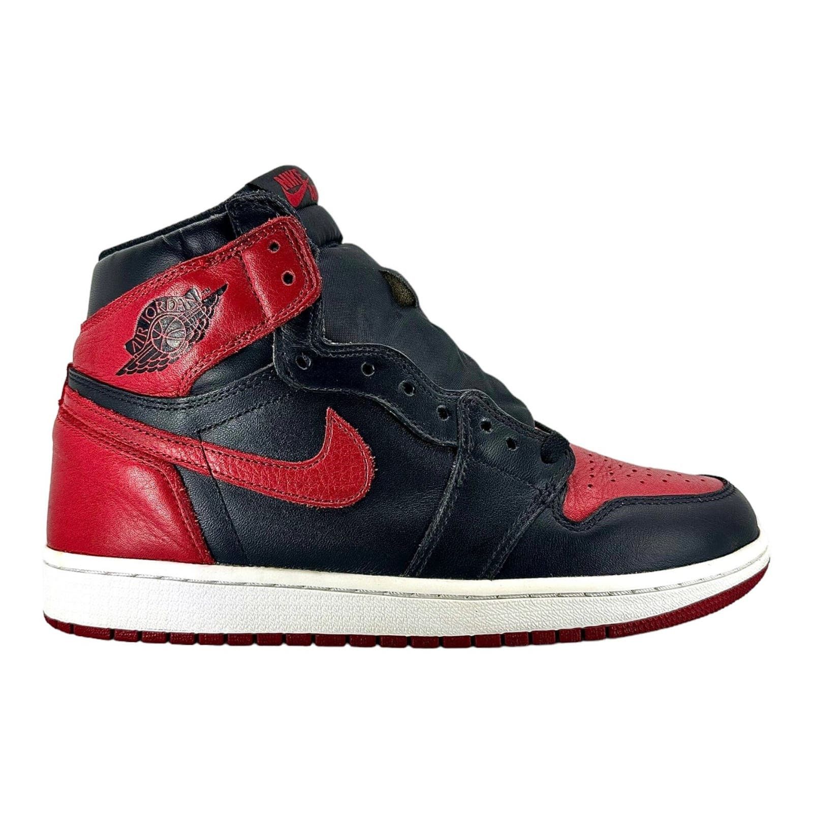 image of Nike Air Jordan 1 Retro High Bred Banned (2016) Pre-Owned Shoes, Men's (Size 9)