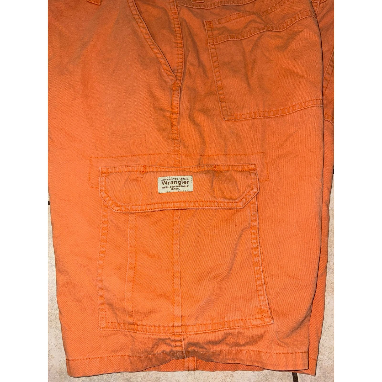 Wrangler Vintage Wrangler shorts 34 cotton orange cargo Size US 34 / EU 50 - 2 Thumbnail