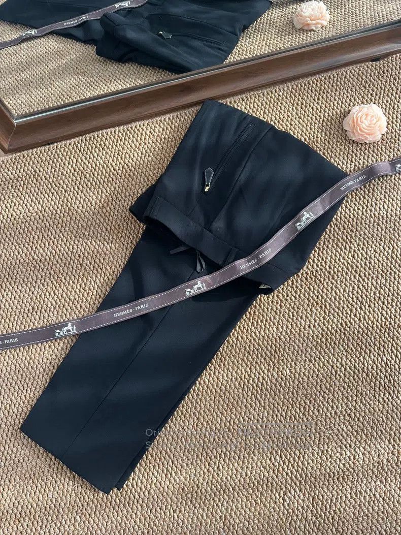 Hermes Hermes Vintage fine wool slim ankle-length dress pants for Size 25" / US 0 / IT 36 - 6 Thumbnail