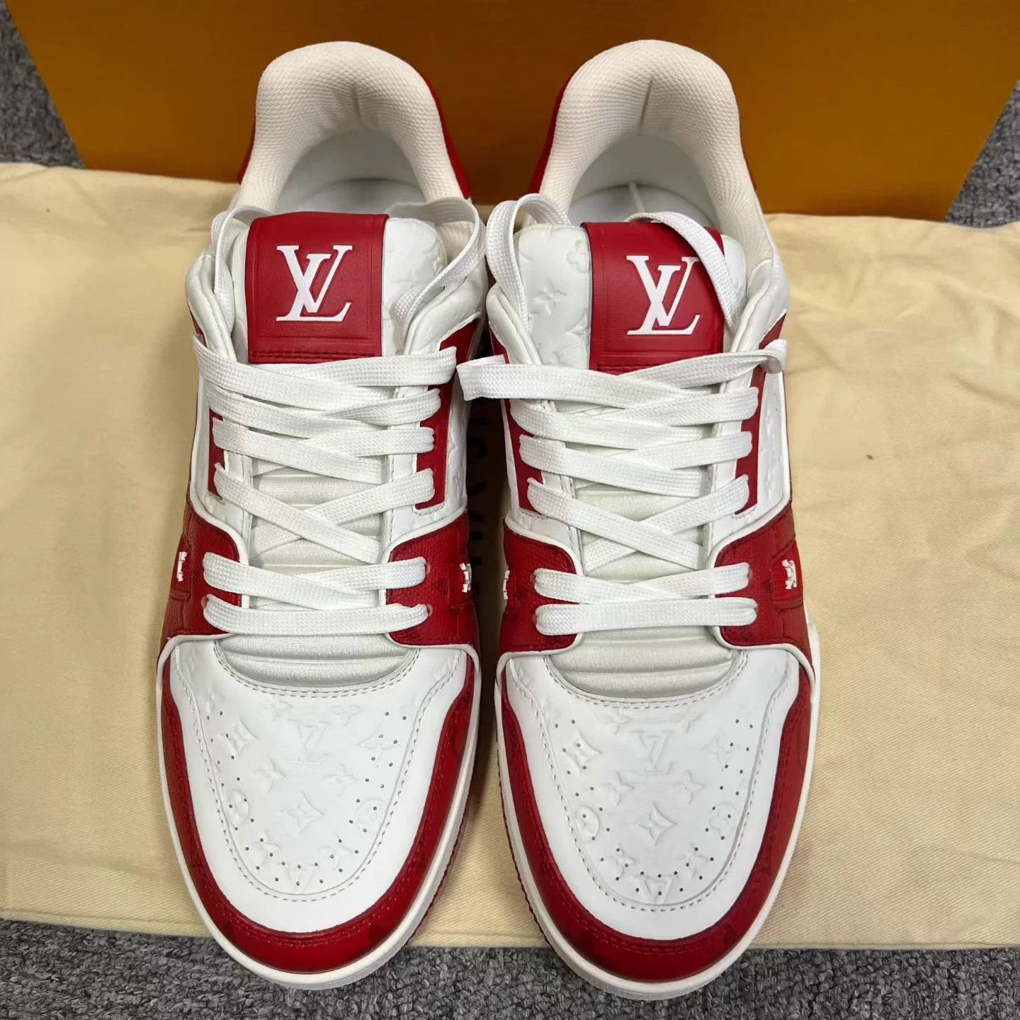 Louis Vuitton Louis Vuitton White Red Trainer Leather Logo Low Top Size US 7 / EU 40 - 3 Thumbnail
