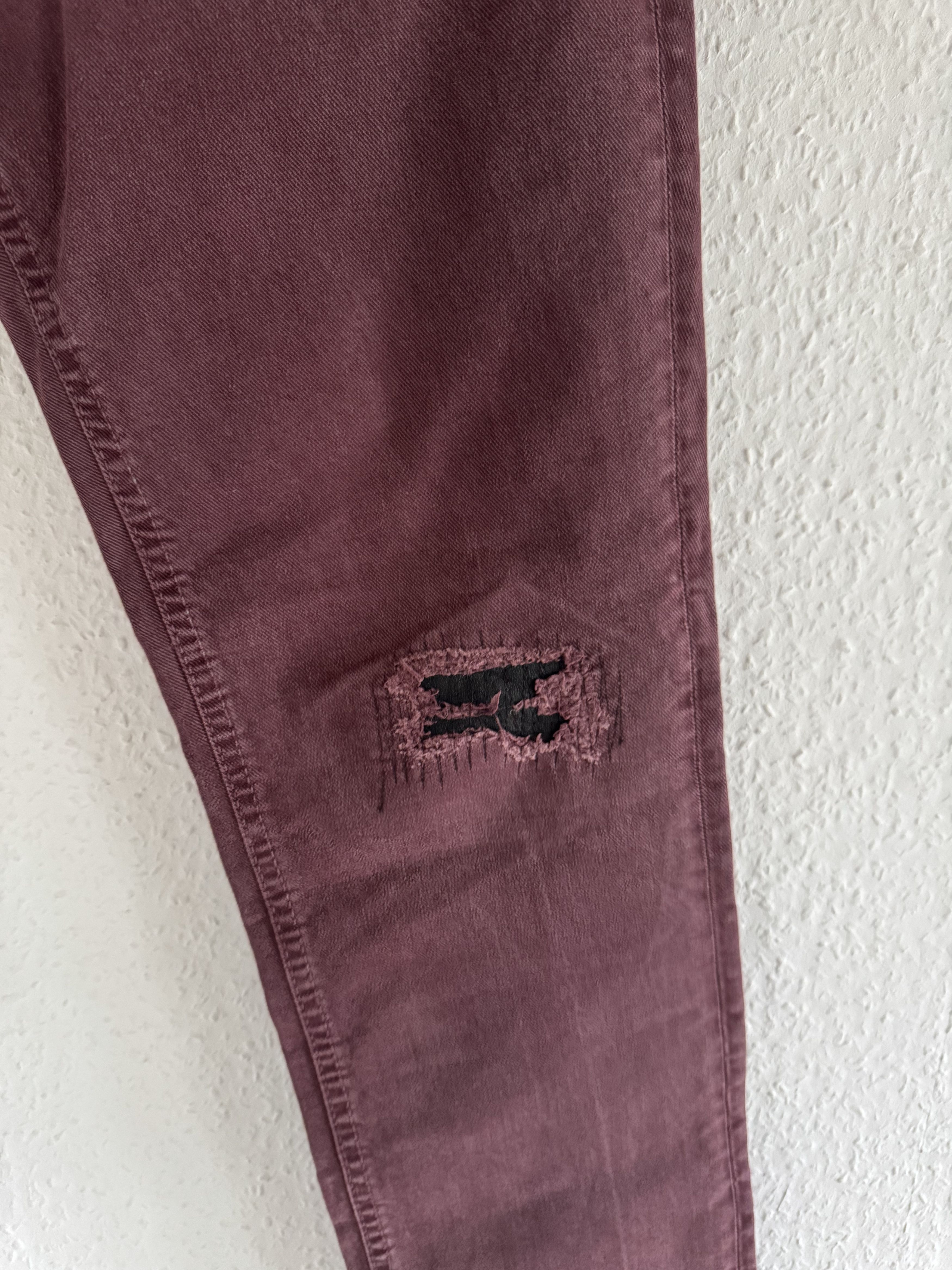 Just Cavalli Burgundy Distressed Slim Jeans Size US 33 - 6 Thumbnail