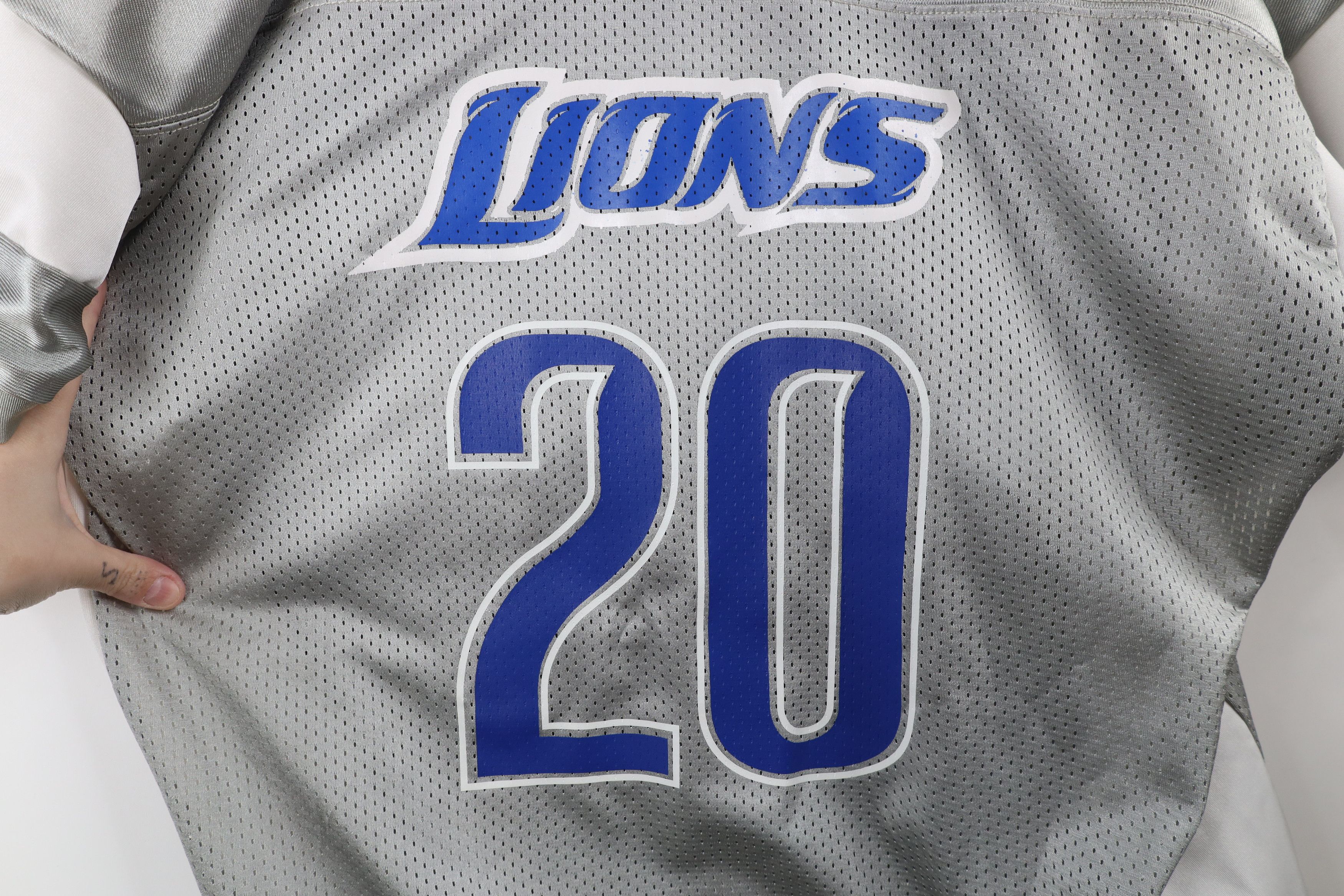 Vintage Vintage 90s Sanders Detroit Lions Football Jersey Silver #20 Size US XL / EU 56 / 4 - 4 Thumbnail