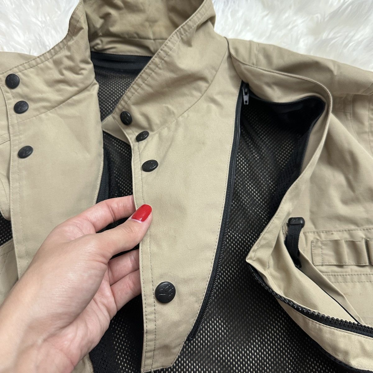 Jack Wolfskin Jack Wolfskin Utility Vest Size US M / EU 48-50 / 2 - 11 Thumbnail