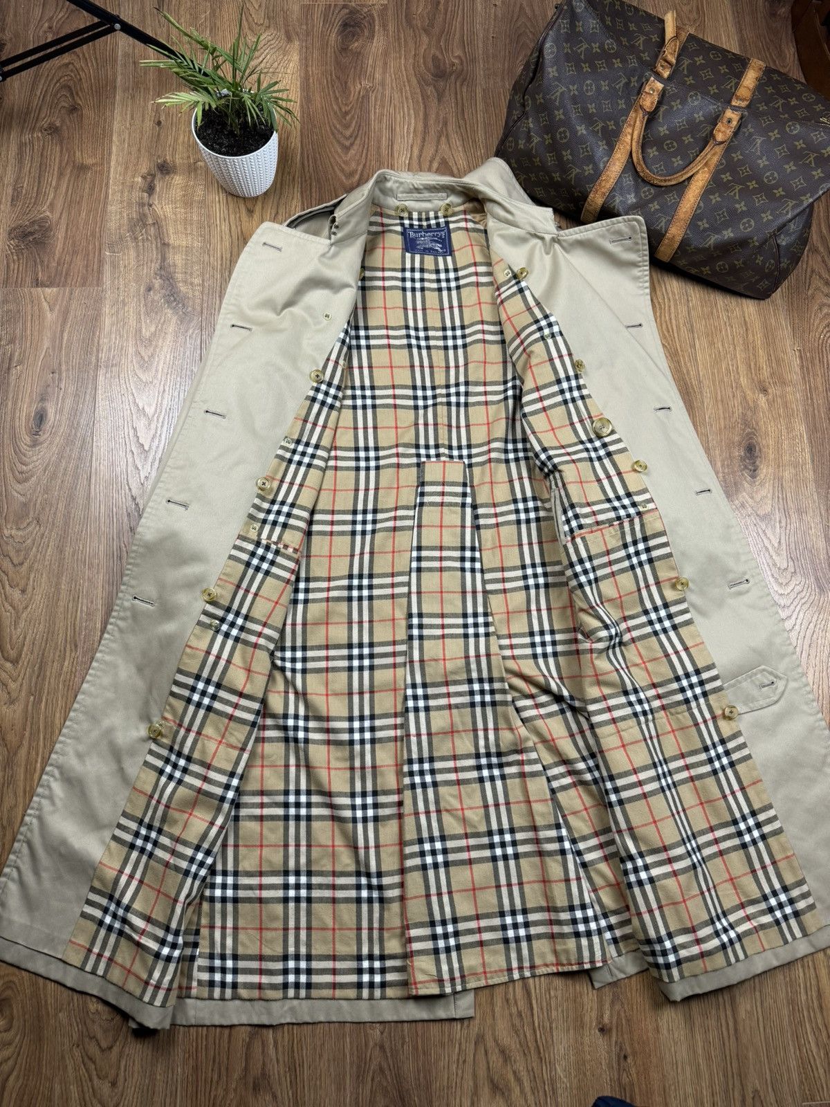 Burberry Vintage trench coat Burberry original luxury streetwear item Size L / US 10 / IT 46 - 3 Thumbnail