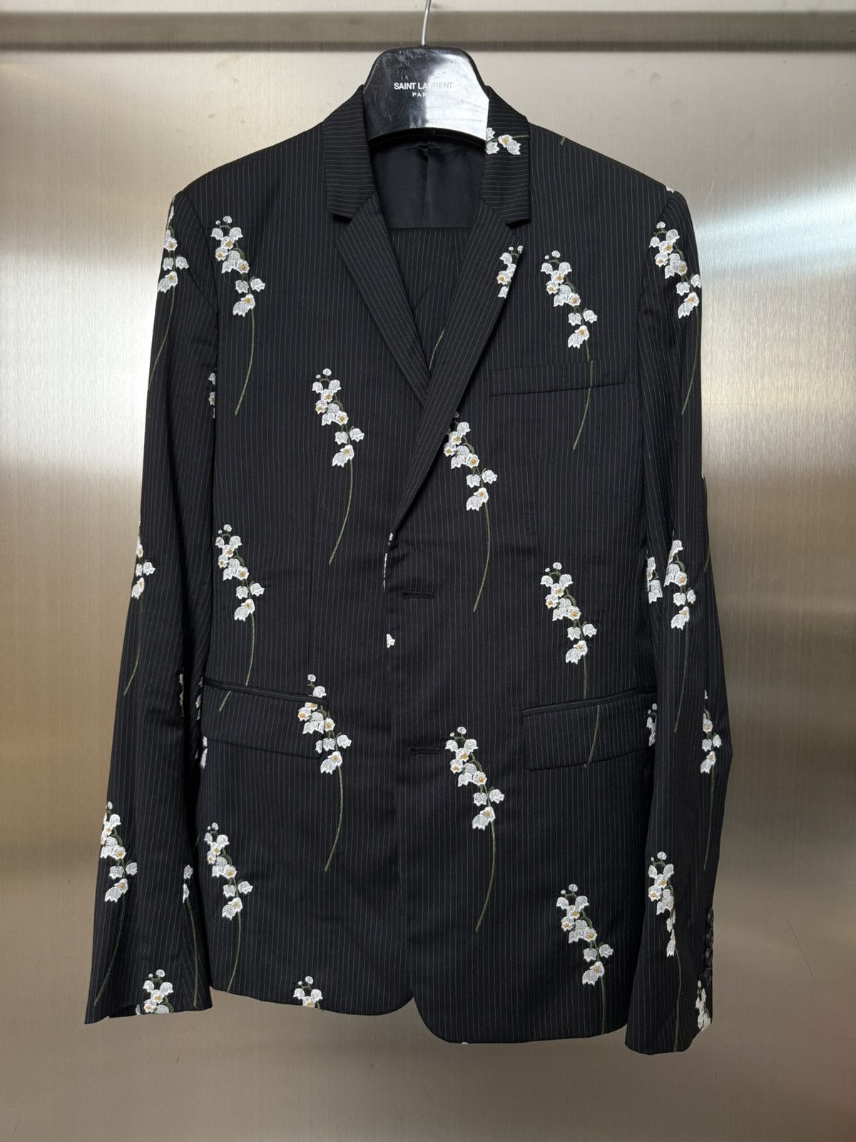 Dior Dior FW14 lily of Valley embroidery blazer suit Size 44R - 1 Thumbnail