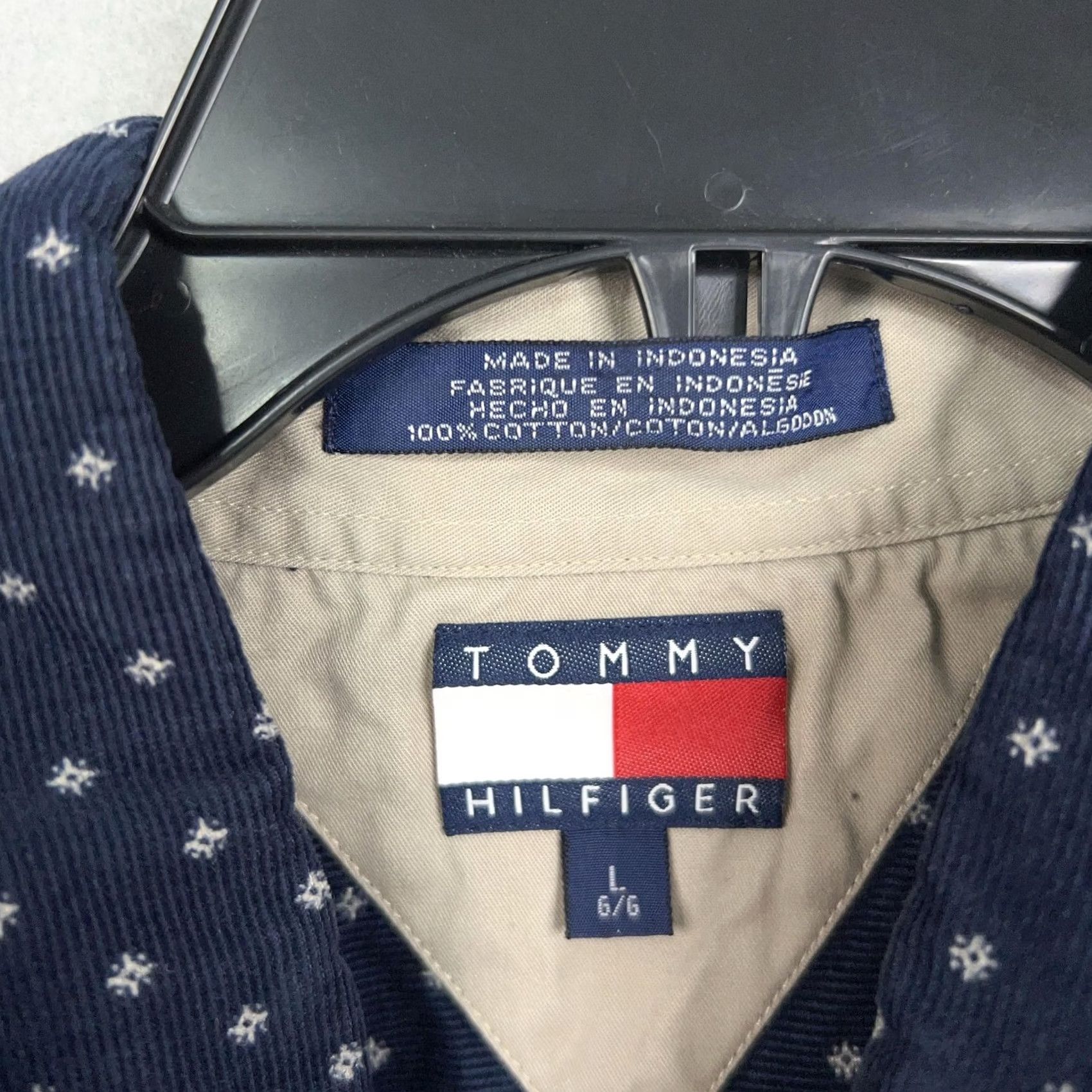 Tommy Hilfiger Tommy Hilfiger Shirt Mens Large Navy Blue Corduroy Snowflake Long Sleeve Y2K Size US L / EU 52-54 / 3 - 3 Thumbnail