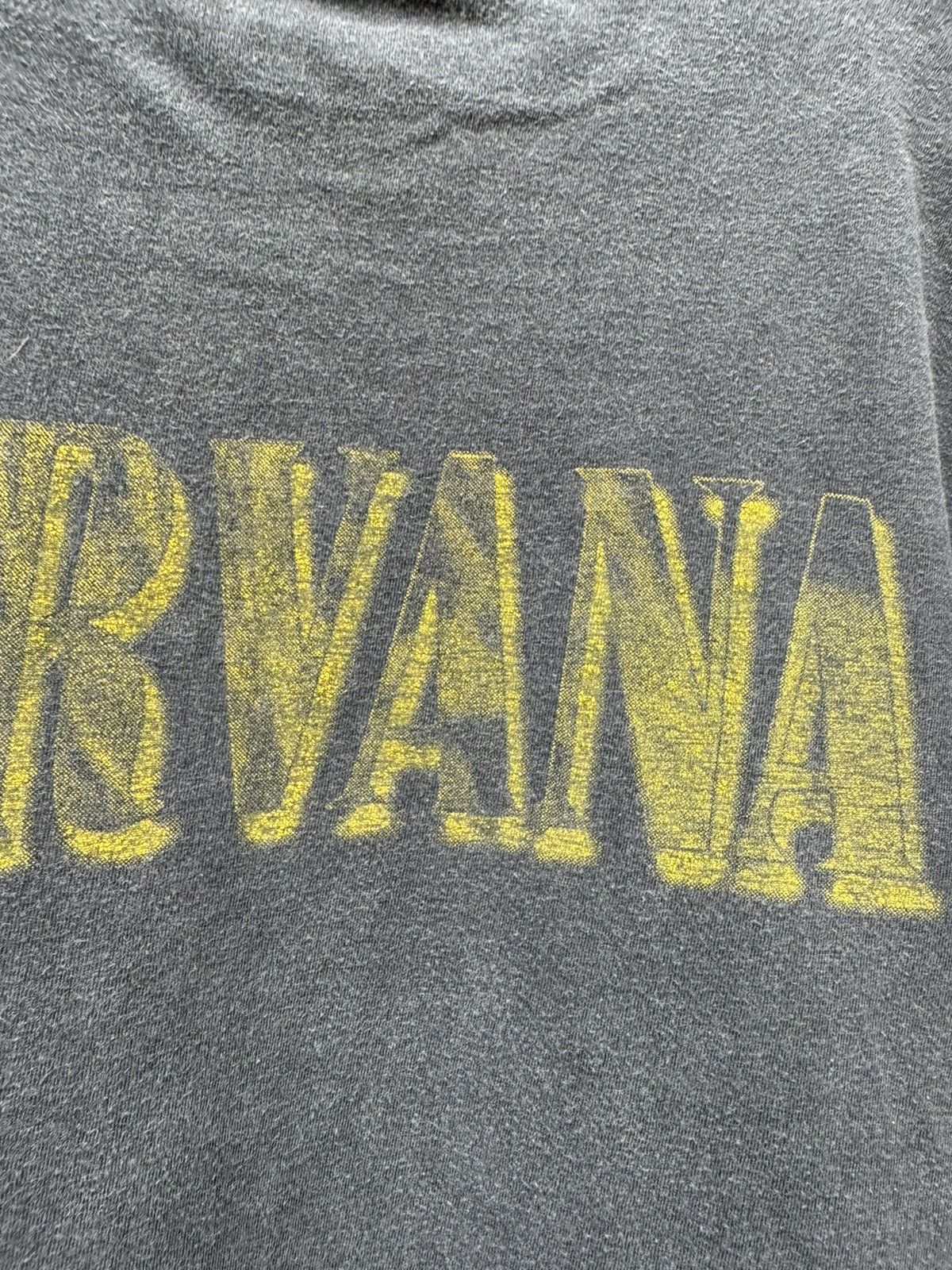 Band Tees Vintage Nirvana Kurt Cobain T Shirt Faded y2k Size US M / EU 48-50 / 2 - 11 Thumbnail