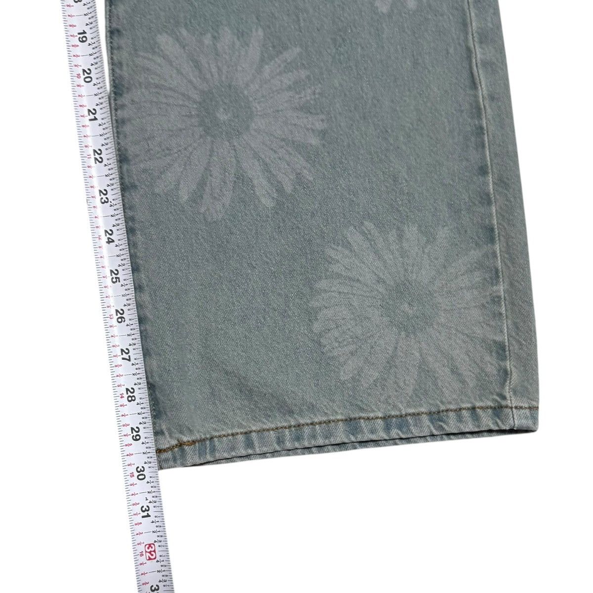 Forever 21 Forever 21 Floral Dandelion Baggy Jeans Women’s 26 (28x30) Size 28" / US 6 / IT 42 - 8 Thumbnail