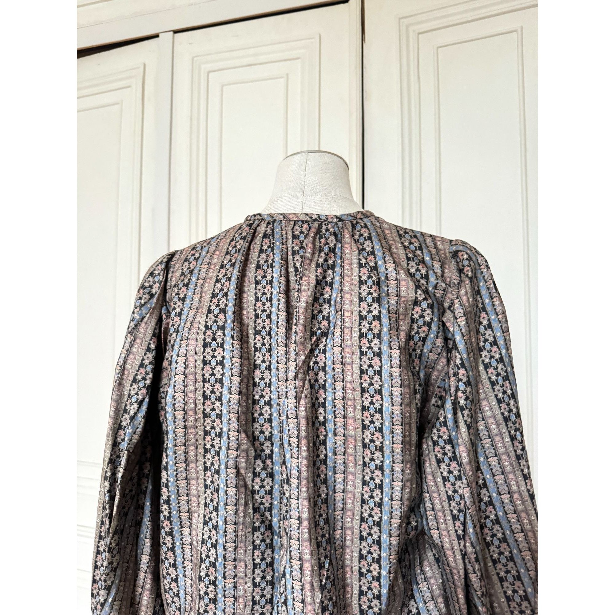 Yves Saint Laurent SS 1978 Silk Printed Blouse Shirt Size M / US 6-8 / IT 42-44 - 3 Thumbnail