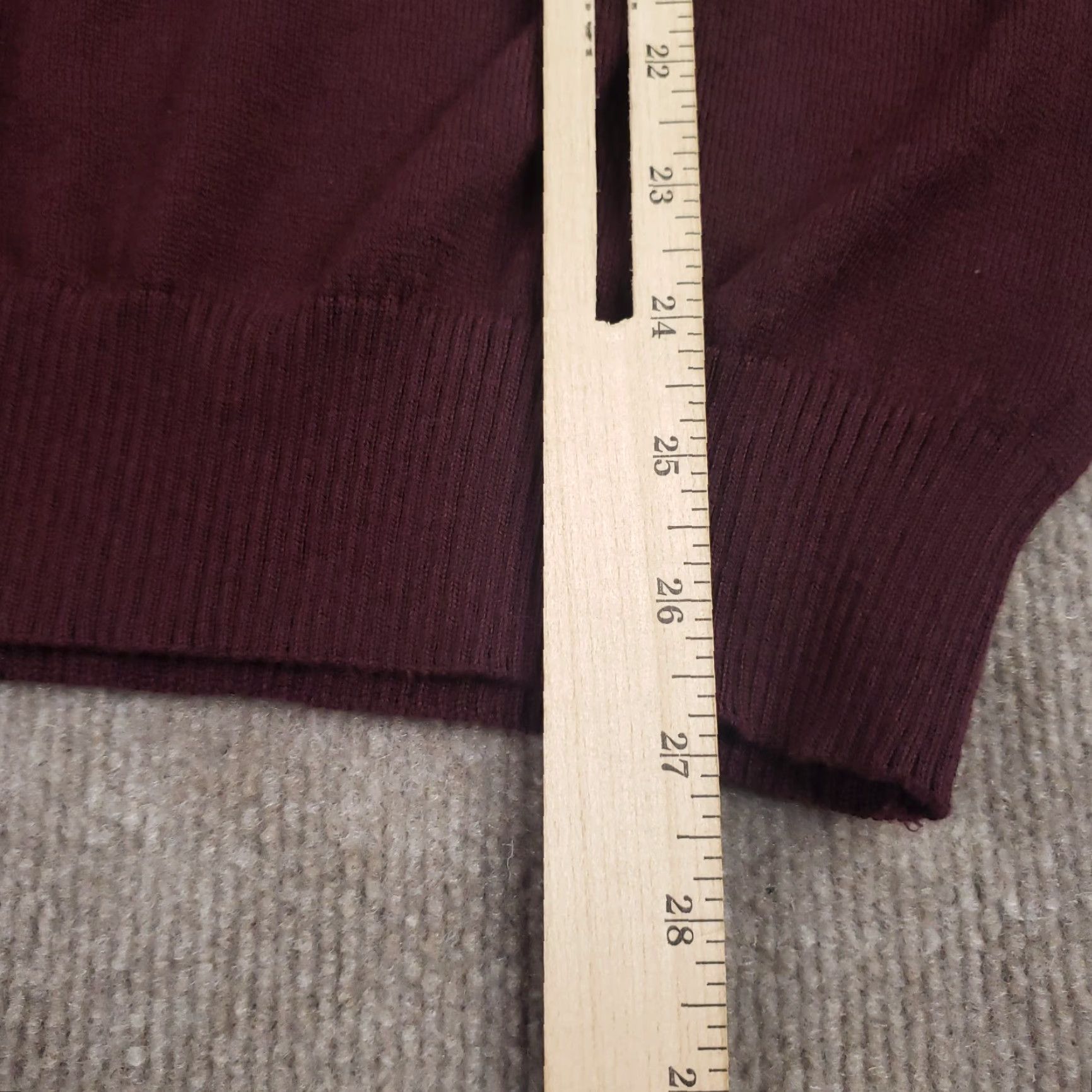 Haggar Haggar Mens Small Red Pullover V-Neck Sweater Long Sleeve Size US S / EU 44-46 / 1 - 4 Thumbnail
