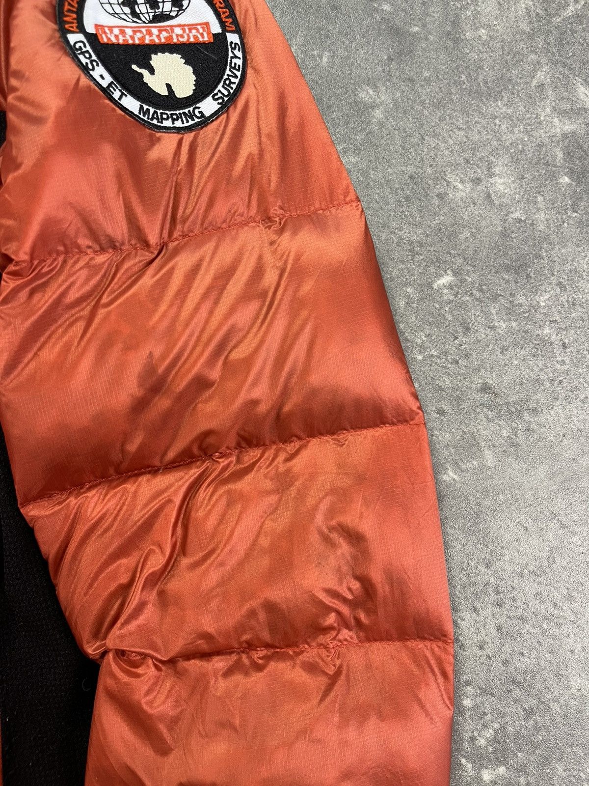 Napapijri Napapijri 800 Flag Logo Light Puffer Outdoor Jacket M L Size US L / EU 52-54 / 3 - 7 Thumbnail
