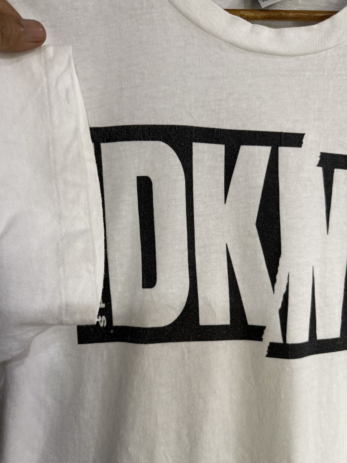 Vintage Vintage 90s DKNY Spring Adam One Streetwear Tee Size US XL / EU 56 / 4 - 3 Thumbnail