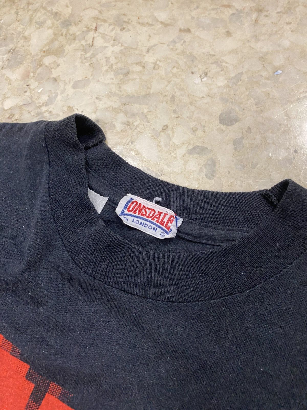 Lonsdale Vintage londale size L big logo 3385 Size US L / EU 52-54 / 3 - 4 Thumbnail