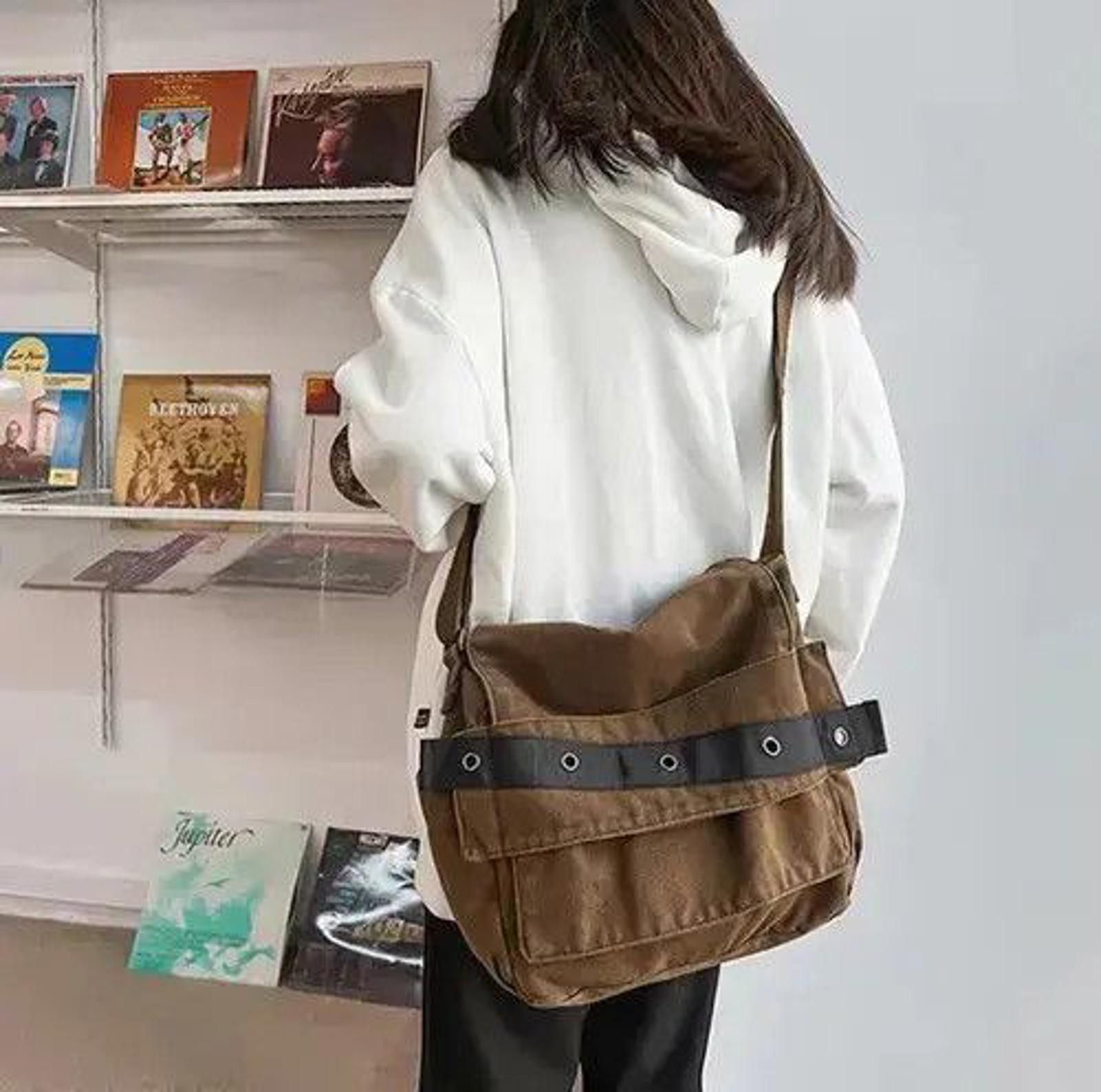 Other Casual Brown Shoulder Bag Size ONE SIZE - 3 Thumbnail