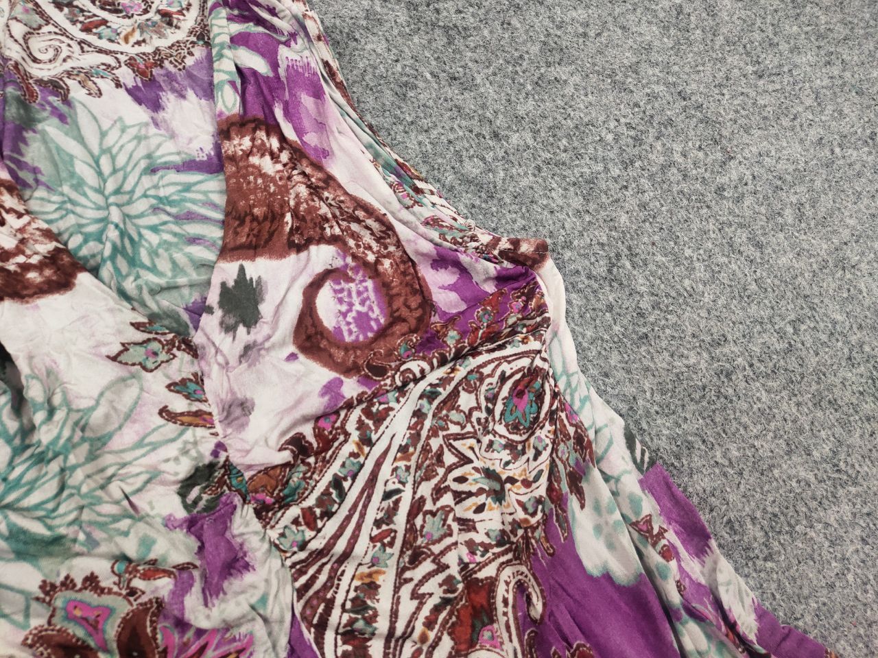 Etro Etro Milano Design Floral Art tops blouses Sleeveless Size L / US 10 / IT 46 - 7 Thumbnail