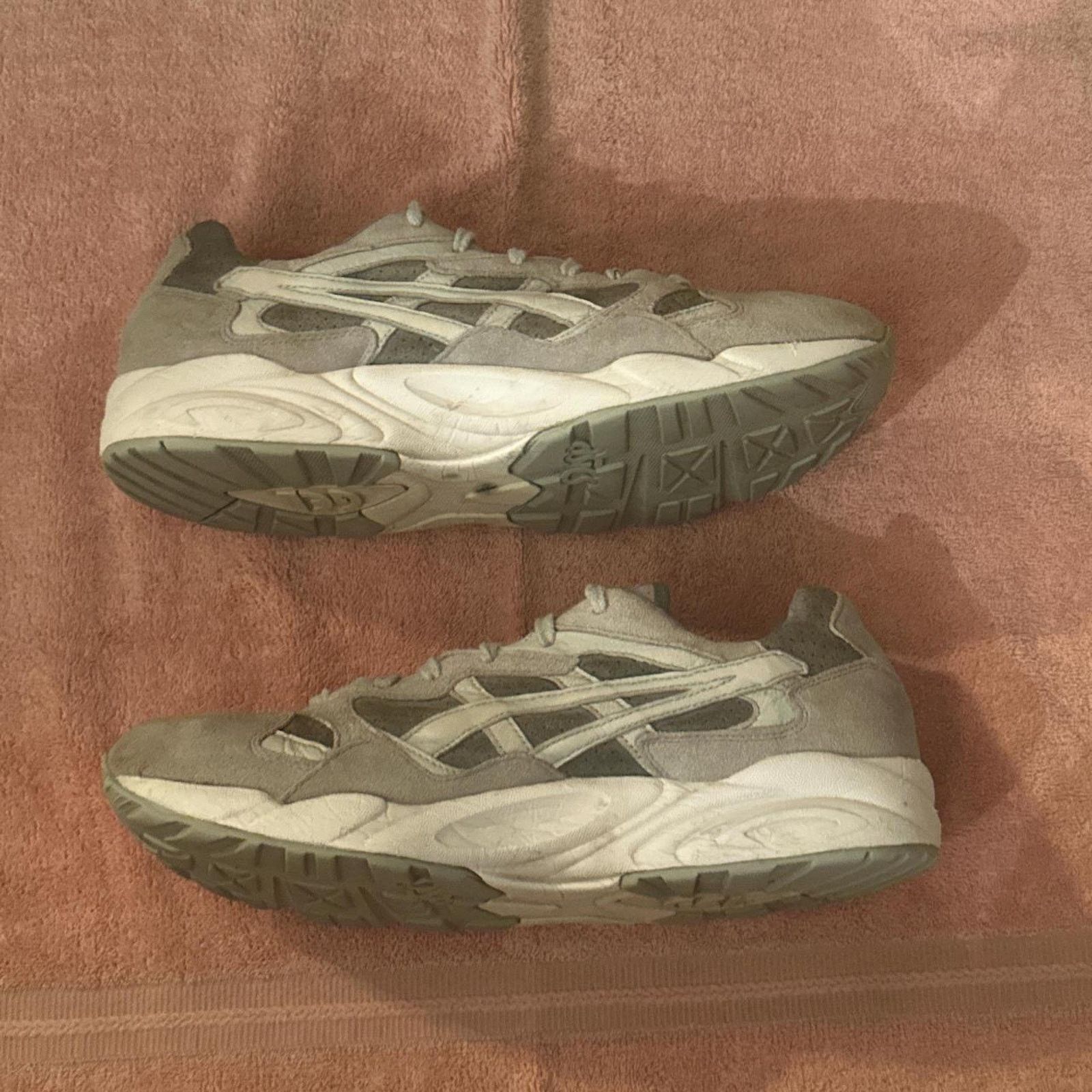 Asics Grey ASICS Gel-Diablo Sneakers Size 10.5 Size US 10.5 / EU 43-44 - 2 Thumbnail
