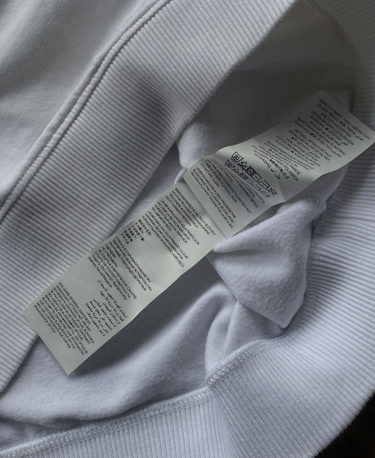 Moschino Moschino White Sweatshirt Pullover Jumper Hoodie Size S Size S / US 4 / IT 40 - 7 Thumbnail