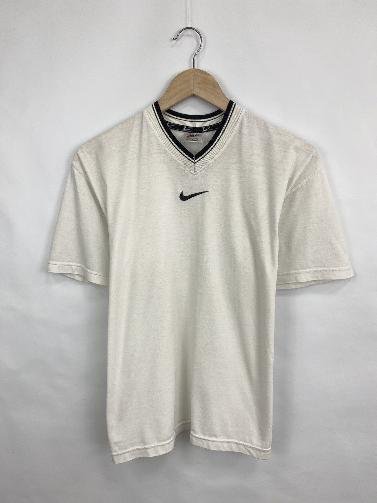 Nike 🇺🇸 Vintage 90s Nike Center Swoosh T-Shirt Rare Retro Hype Y2K Size US S / EU 44-46 / 1 - 3 Thumbnail