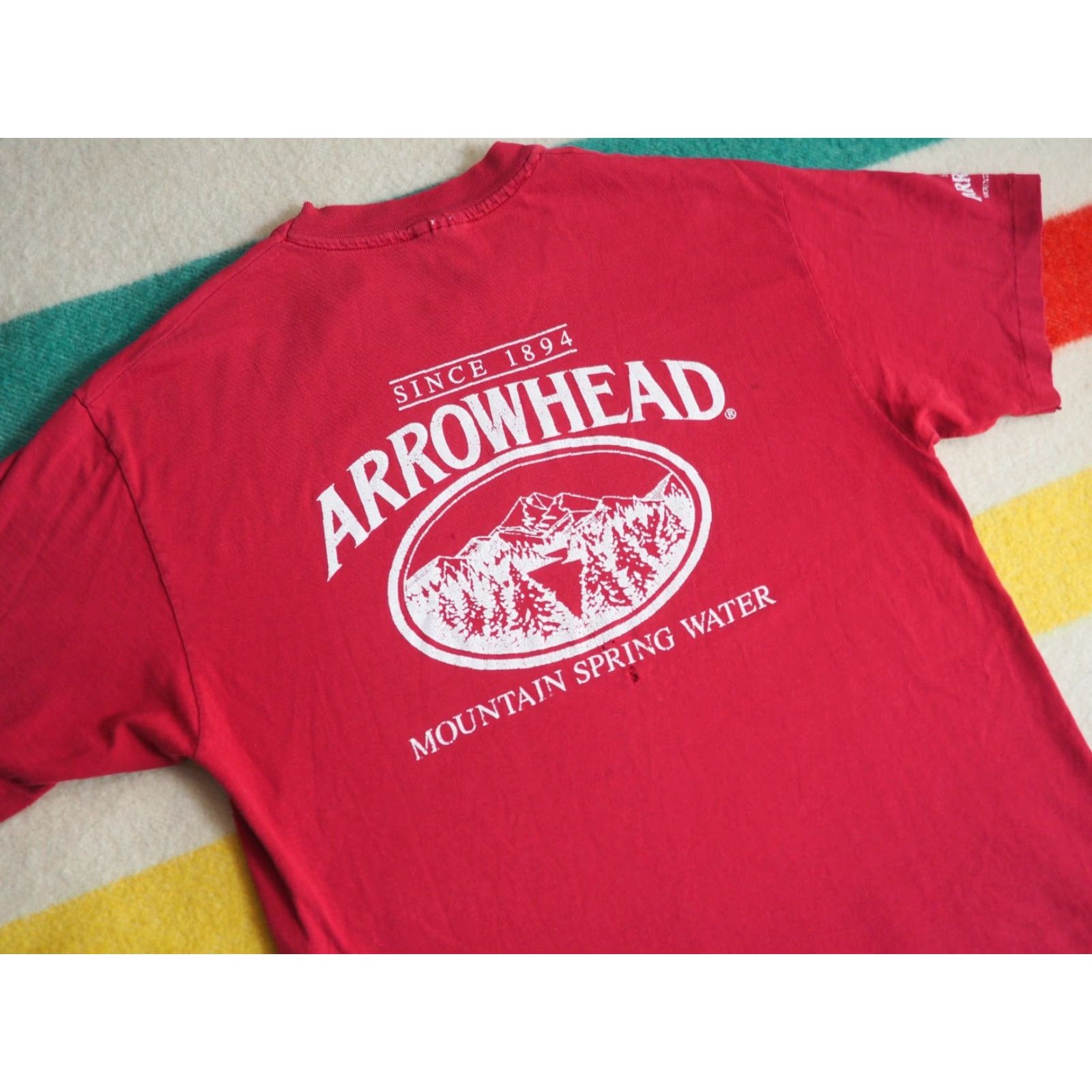 Vintage VTG 90s Arrowhead Mountain Spring Water Promo Tee T-Shirt Mens L Red Shirt Graphic Tee Mens L Red 90s Grunge Vintage EF Size US L / EU 52-54 / 3 - 3 Thumbnail