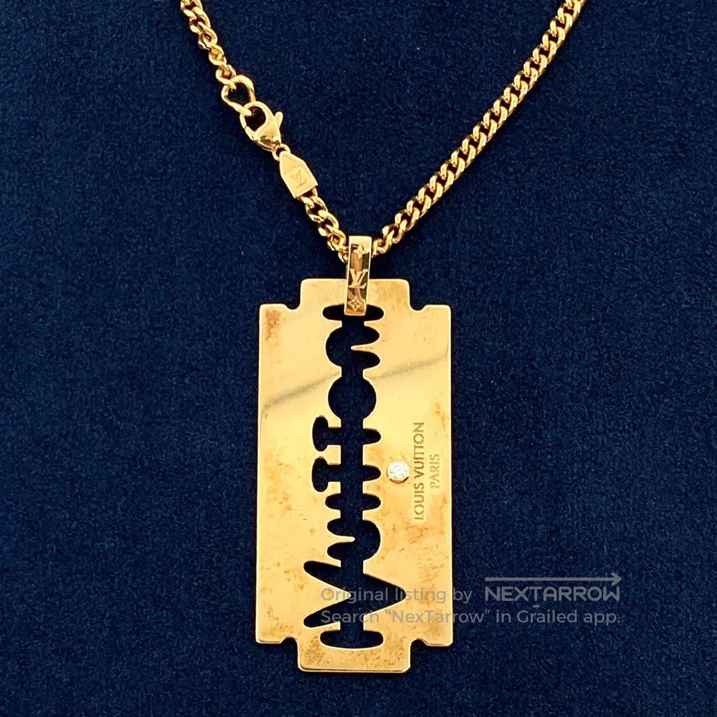 Louis Vuitton Louis Vuitton Gold cut-out blade necklace| Size ONE SIZE - 7 Thumbnail