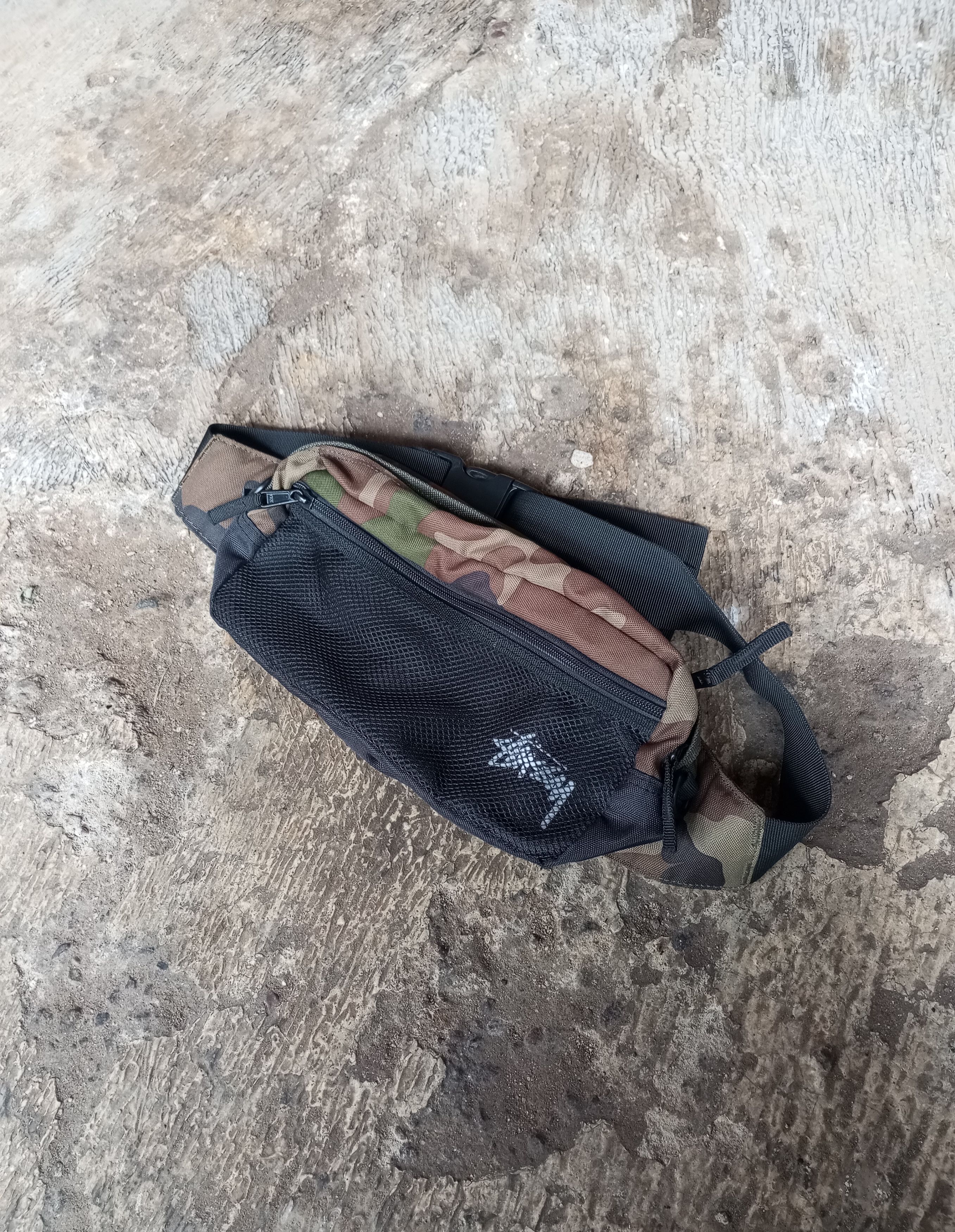 Stussy Stussy Needle Punch Side Pouch 'Camo' | Grailed
