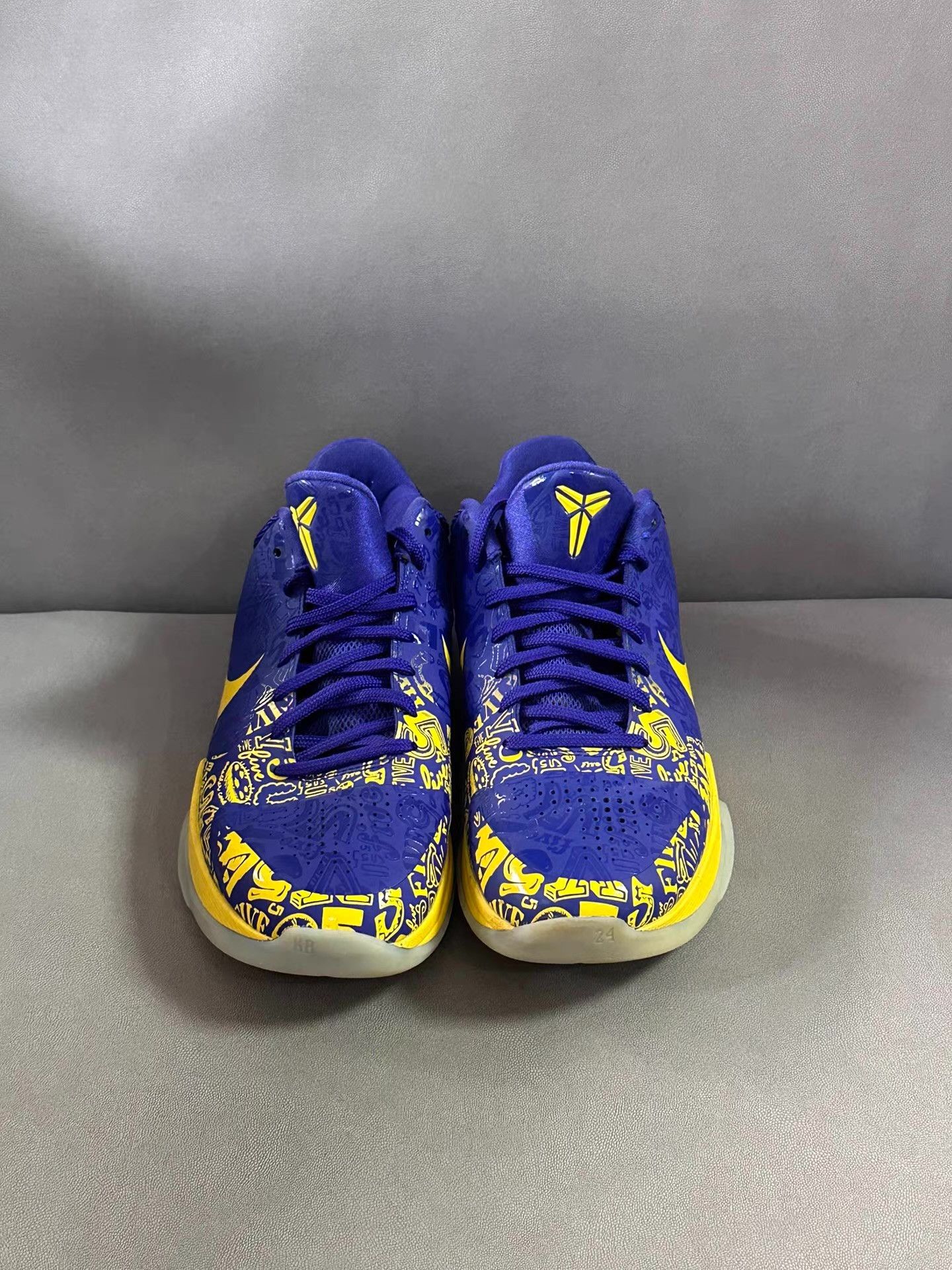 Nike Nike Kobe 5 Protro 5 Rings Ｑ20 Size US 8.5 / EU 41-42 - 2 Thumbnail