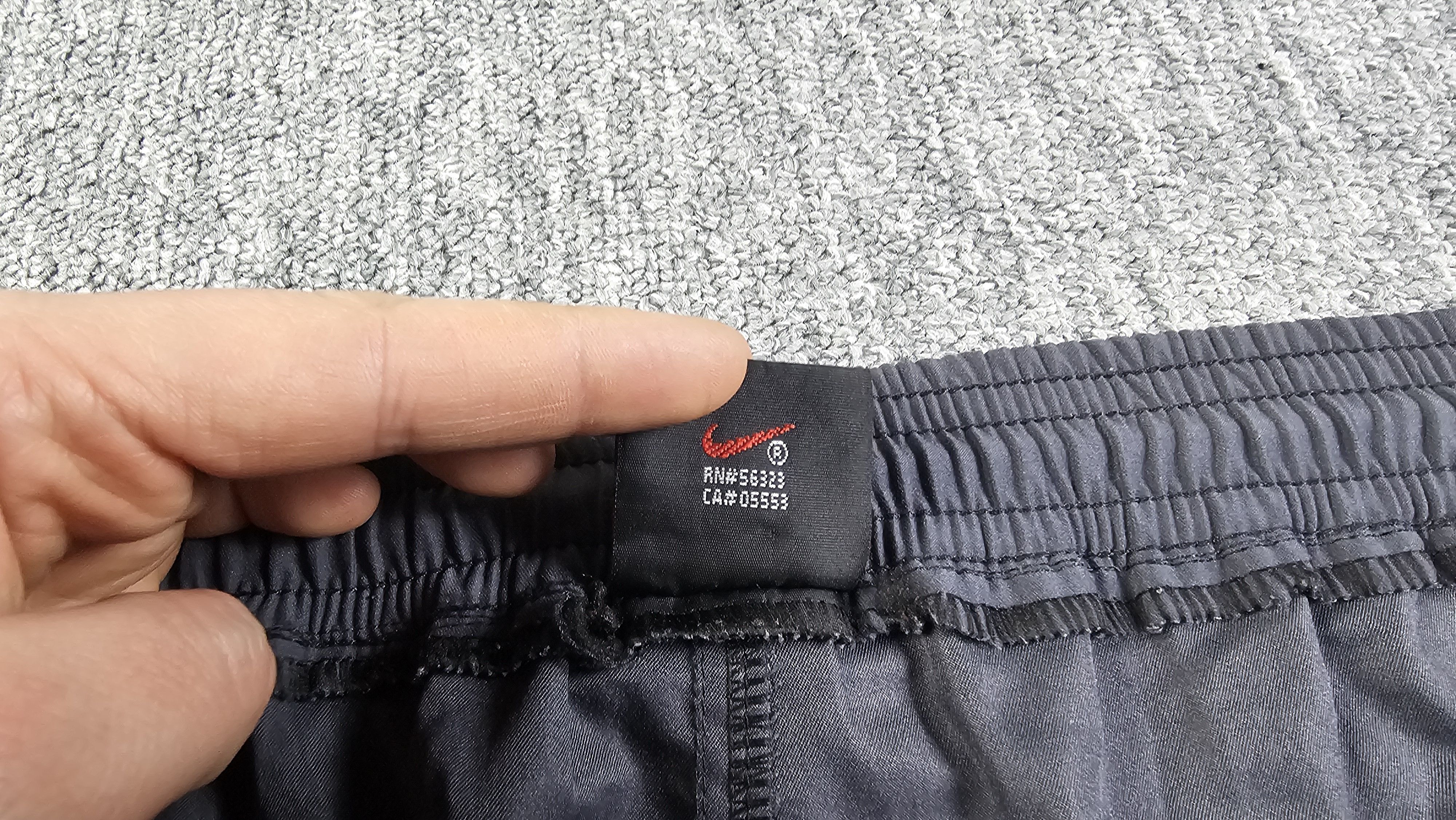 Nike Vintage 90s Nike Premier Cargo Shorts XL Gray Baggy Swoosh Size US 42 / EU 58 - 5 Thumbnail