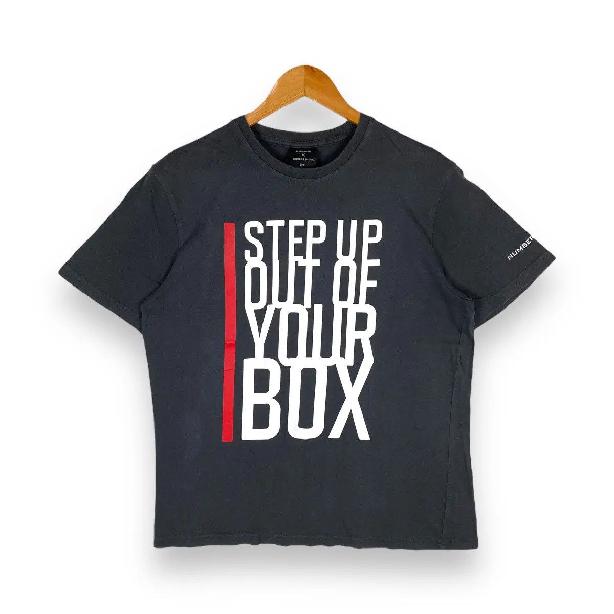 Japanese Brand NUMBER NINE MARLBORO STEP UP OUT OF YOUR BOX TEE Size US M / EU 48-50 / 2 - 1 Thumbnail