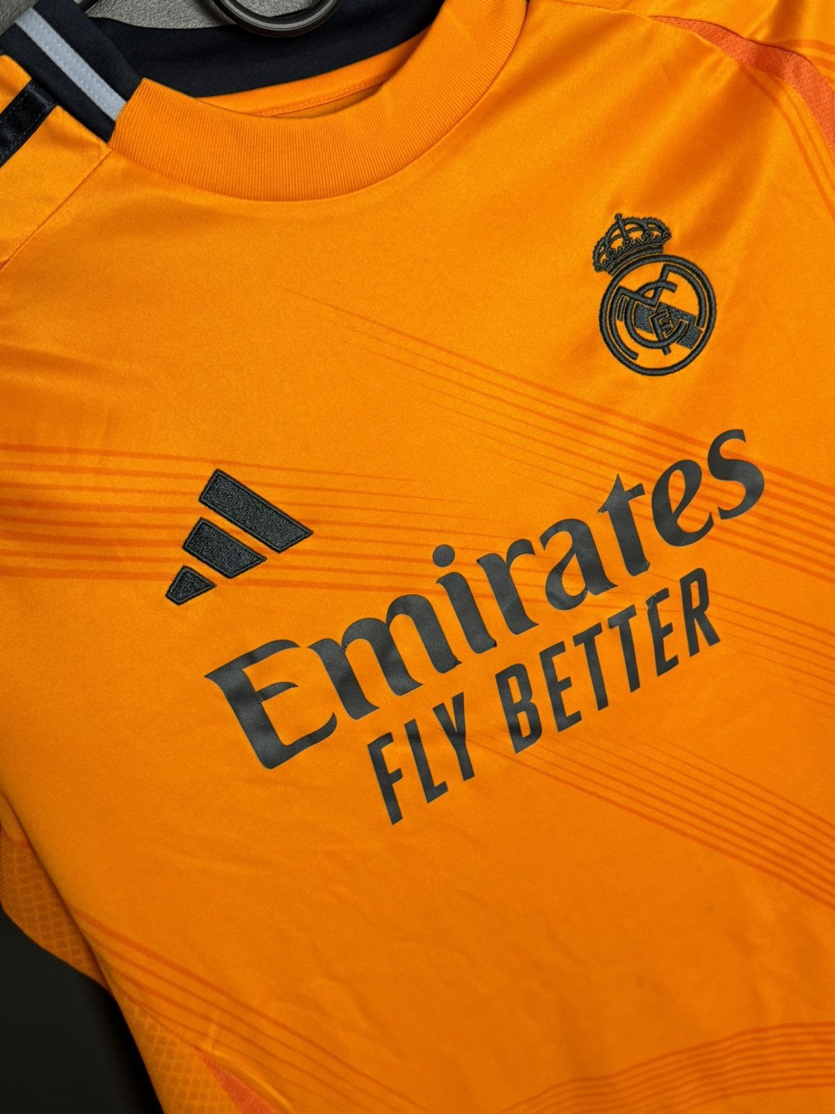 Adidas KIDS New Real Madrid 24/25 Away Vinicius Jr Football Jersey Size US XS / EU 42 / 0 - 4 Thumbnail