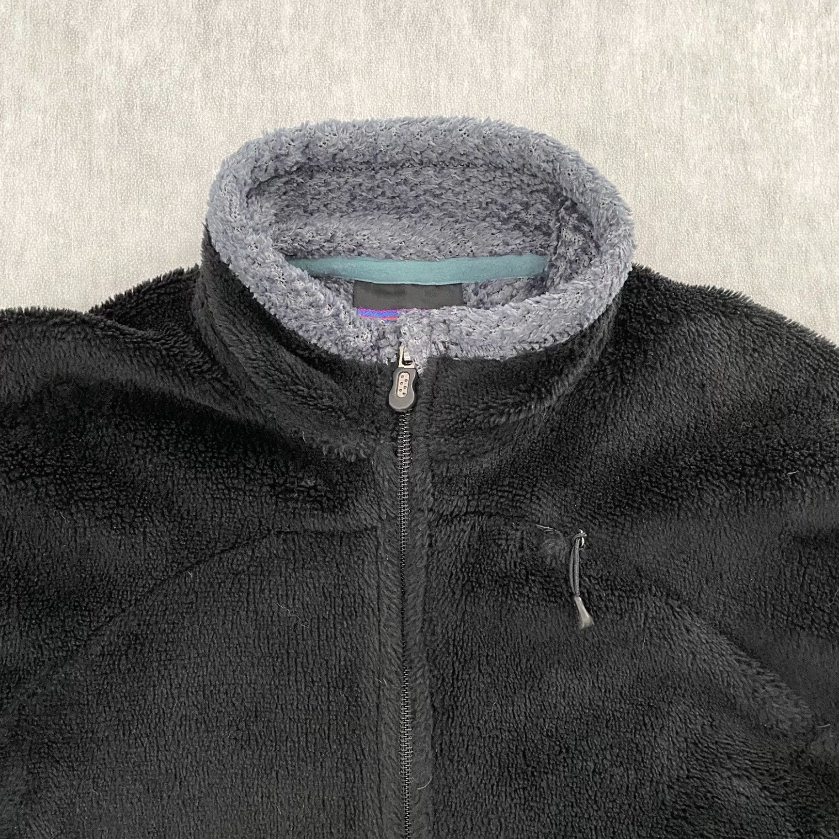 Patagonia Patagonia Jacket Womens Medium Black Polartec Regulator Fleece Full Zip Ladies M Size M / US 6-8 / IT 42-44 - 3 Thumbnail